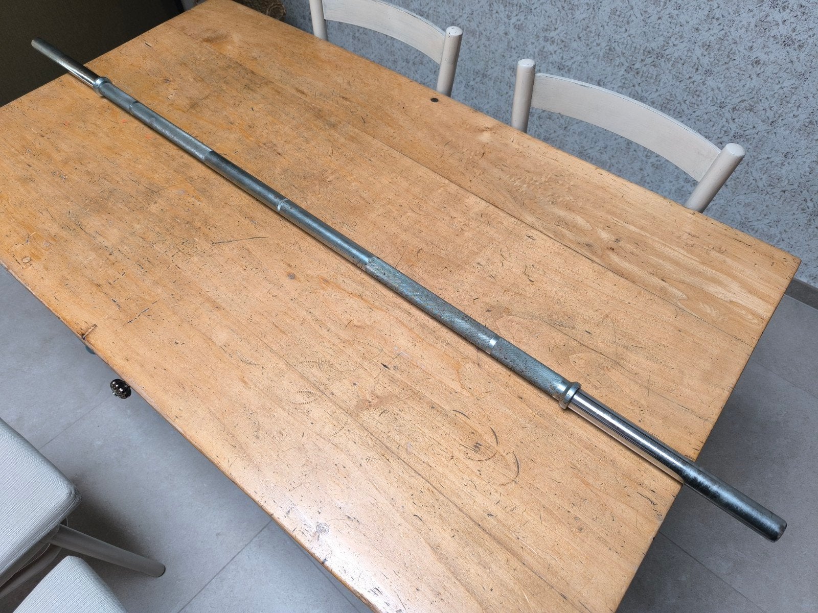 1 x barre d'haltère longue (155cm) 2,8cm., Enlèvement, Utilisé, Bras, Barre d'haltères