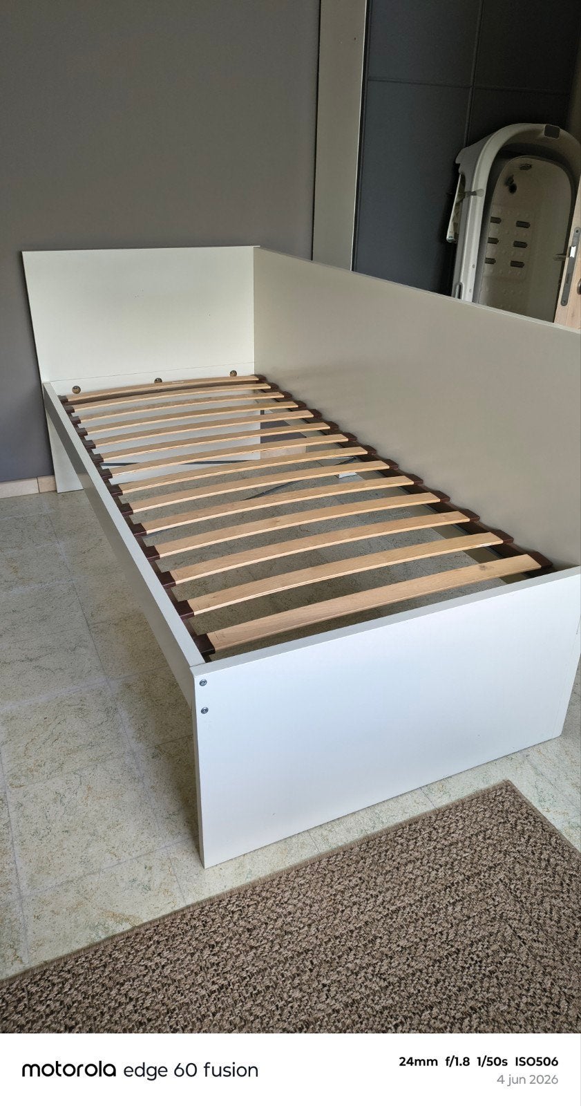 Eénpersoonsbed 2x, Enlèvement