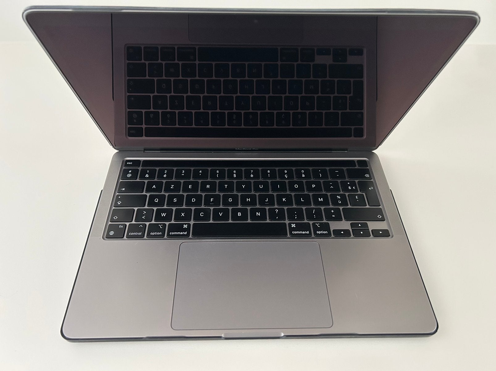 MacBook Pro 2020 13 inch M1 8gb ram 256gb ssd is - spacegrey, Computers en Software, Apple Macbooks, Ophalen, 13 inch, Zo goed als nieuw
