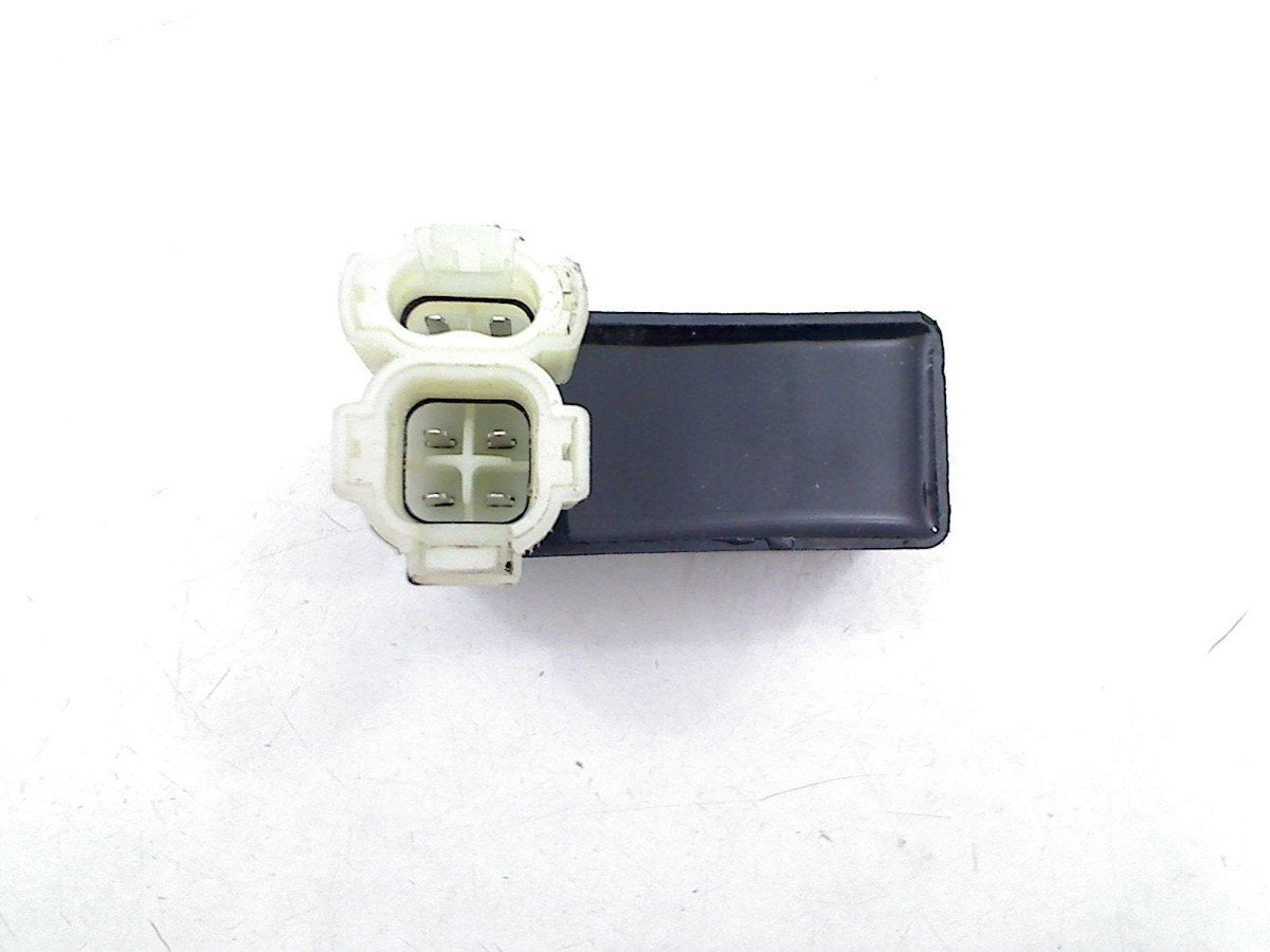 MODULE D ALLUMAGE ECU UNITE (CDI IGNITION) Sym, P.J. Troelstraweg 8 8
3144 CX  MAASSLUIS, NL, Info@cama-motorparts.nl, Utilisé