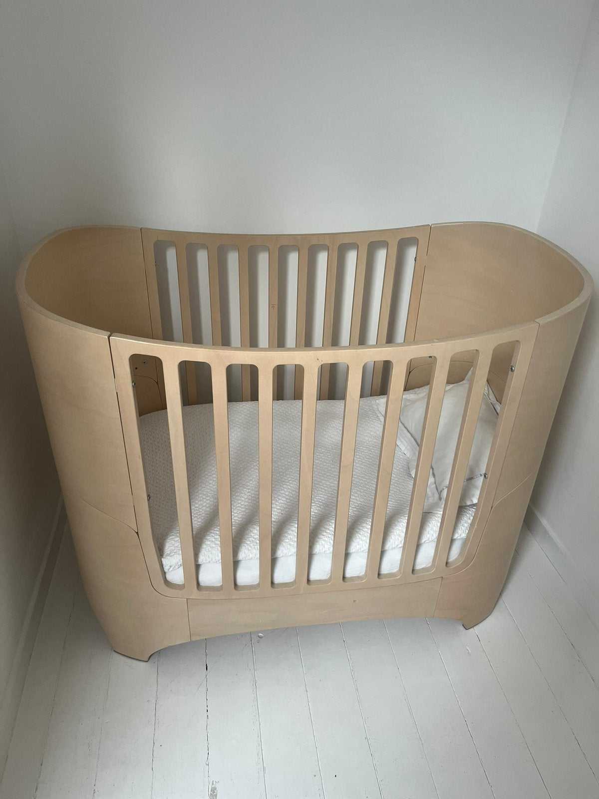 Leander babybed/meegroeibed in beukfineer, Kinderen en Baby's, Ophalen, Gebruikt, Overige typen