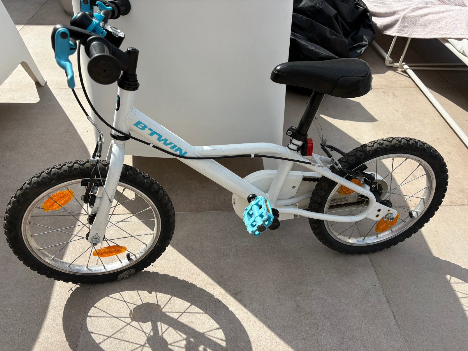 VÉLO 16 POUCES 4-6 ANS 100 UNUIT DECATHLON, Vélos & Vélomoteurs, Vélos | Vélos pliables, Utilisé, 18 à 20 pouces, Enlèvement
