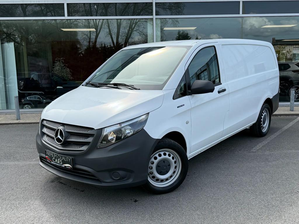 Mercedes-Benz Vito ZETELVERWARMING / CAMERA / 3ZIT / SOH 94%, Auto's, Automaat, 4 deurs, Stof, Gebruikt