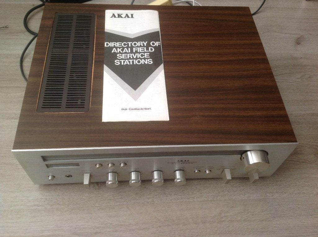 Sets=Akai AA-1020L Stereo Receiver +CD Sony CDP-M205, Lecteur CD, Enlèvement ou Envoi, Comme neuf, Composants en vrac
