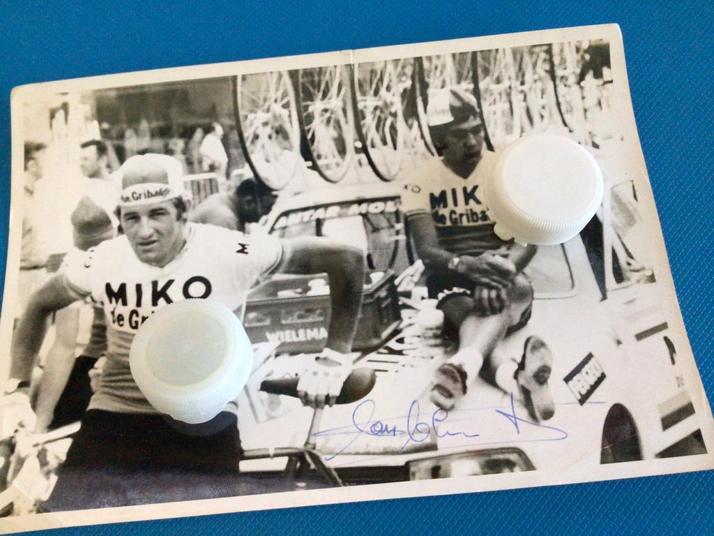 wielerfoto 1975 team miko  albert van vlierberghe signe, Verzenden, Zo goed als nieuw