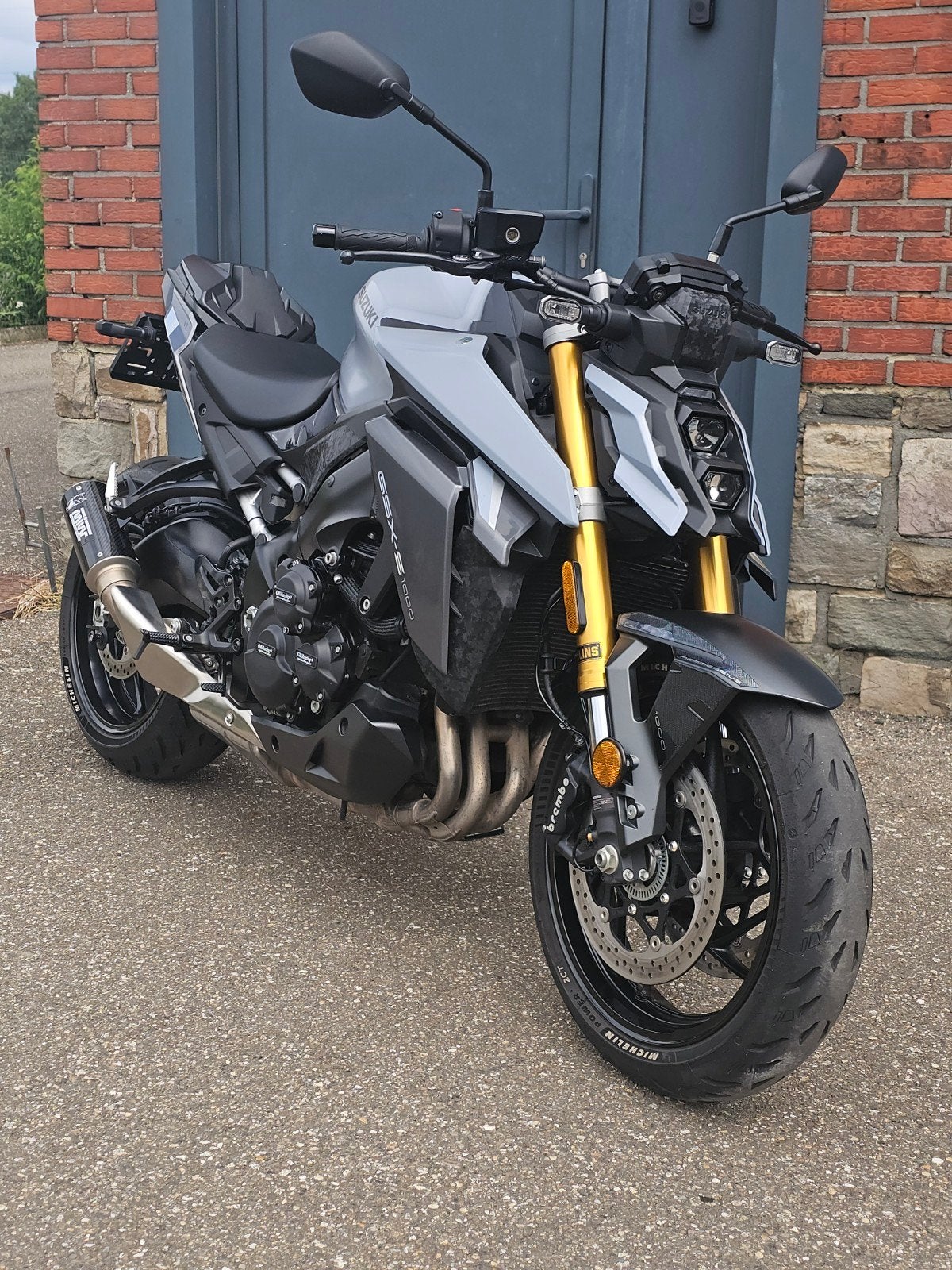 brutal Suzuki GSXS 1009 2022 + 1 an de garantie, Entreprise, Neuf, Contrôle de traction