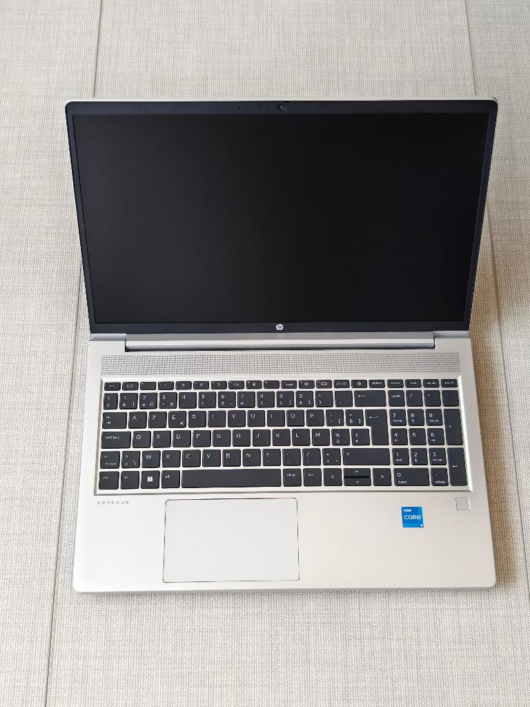 HP ProBook 450 G9 [ i5 - 16 GB - 512 GB SSD ] Office 2024, 15 inch, Zo goed als nieuw, HP, SSD