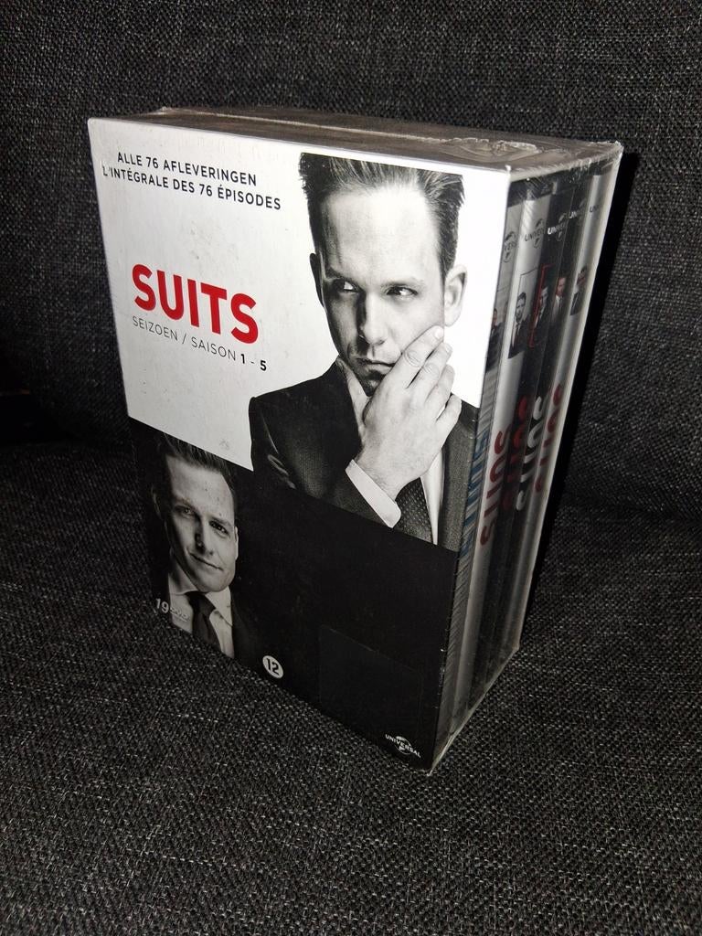 Dvd-box Suits seizoen 1=>5, nieuw in verpakkingsfolie, Cd's en Dvd's, Dvd's | Tv en Series, Nieuw in verpakking, Drama, Boxset