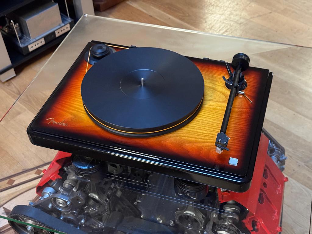 MoFi x Fender PrecisionDeck + Mofi StudioSilver MC, Audio, Tv en Foto, Platenspelers, Ophalen of Verzenden, Nieuw, Platenspeler