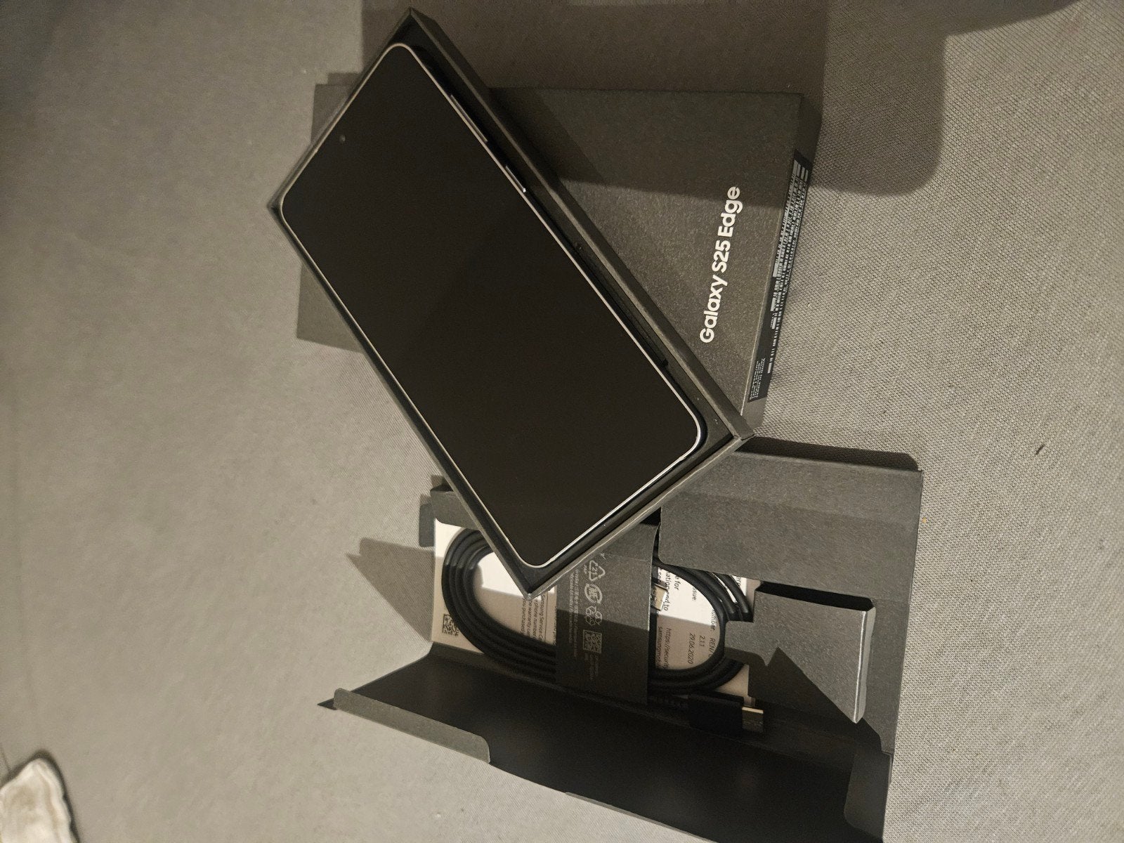 Samsung Galaxy S25 Edge 256 GB vaste prijs, Telecommunicatie, Overige modellen, Touchscreen, Ophalen of Verzenden, Zo goed als nieuw