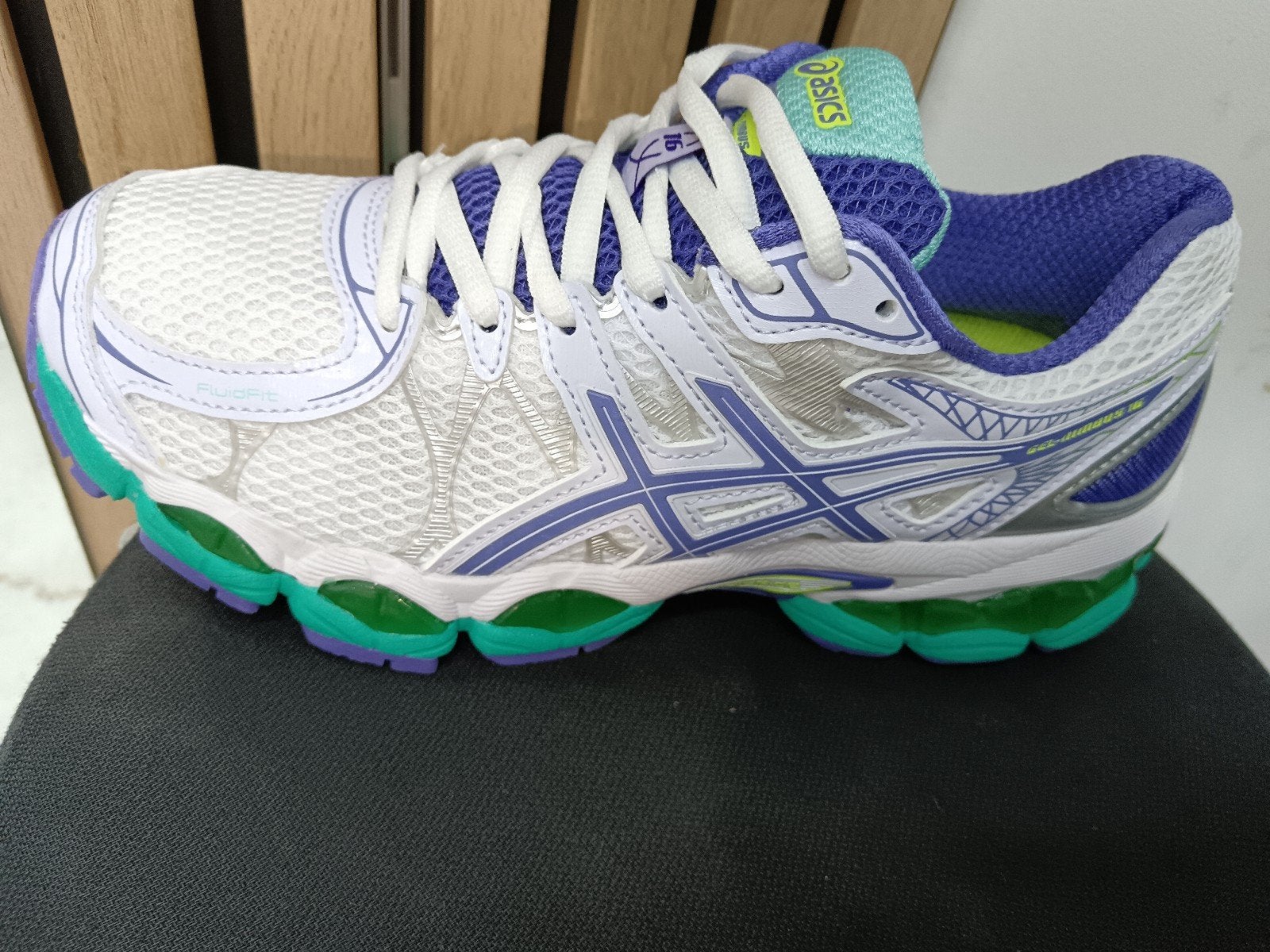 asics gel nimbus 16, Neuf, Enlèvement ou Envoi, Sneakers et Baskets, Blanc