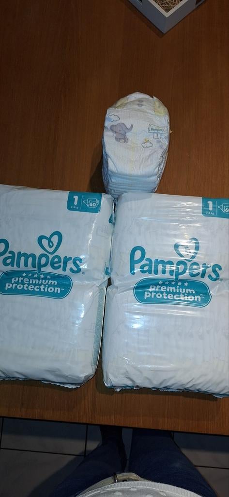 Pampers maat 1, Kinderen en Baby's, Ophalen