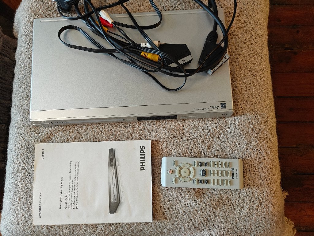 DVD player Philips neuf et lot de DVD gratuit, Enlèvement, Neuf, Lecteur DVD, Philips