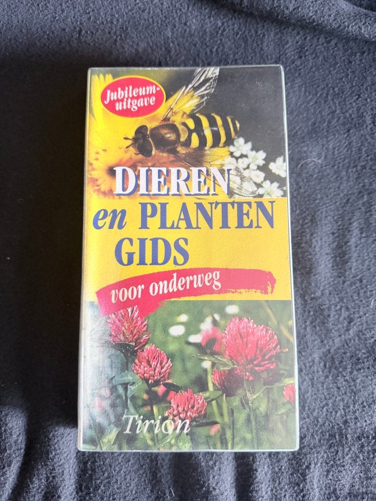 dieren en plantengids voor onderweg, Livres, Nature, Nature en général, Enlèvement ou Envoi, Diverse auteurs, Utilisé