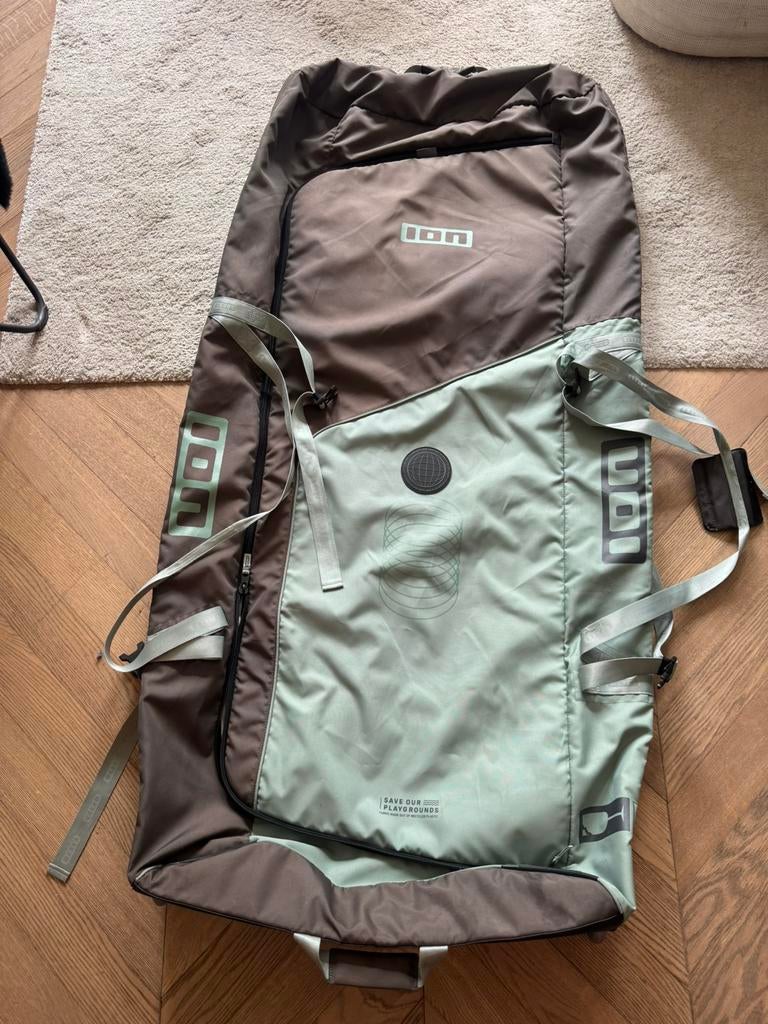 ION Golfbag / Boardbag in topstaat (170x90x40cm), Ophalen, Zo goed als nieuw, Wieltjes