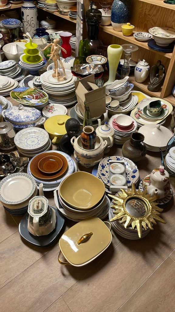 Allerhande servies , boch , villeroy, royal , regout enz, Ophalen of Verzenden