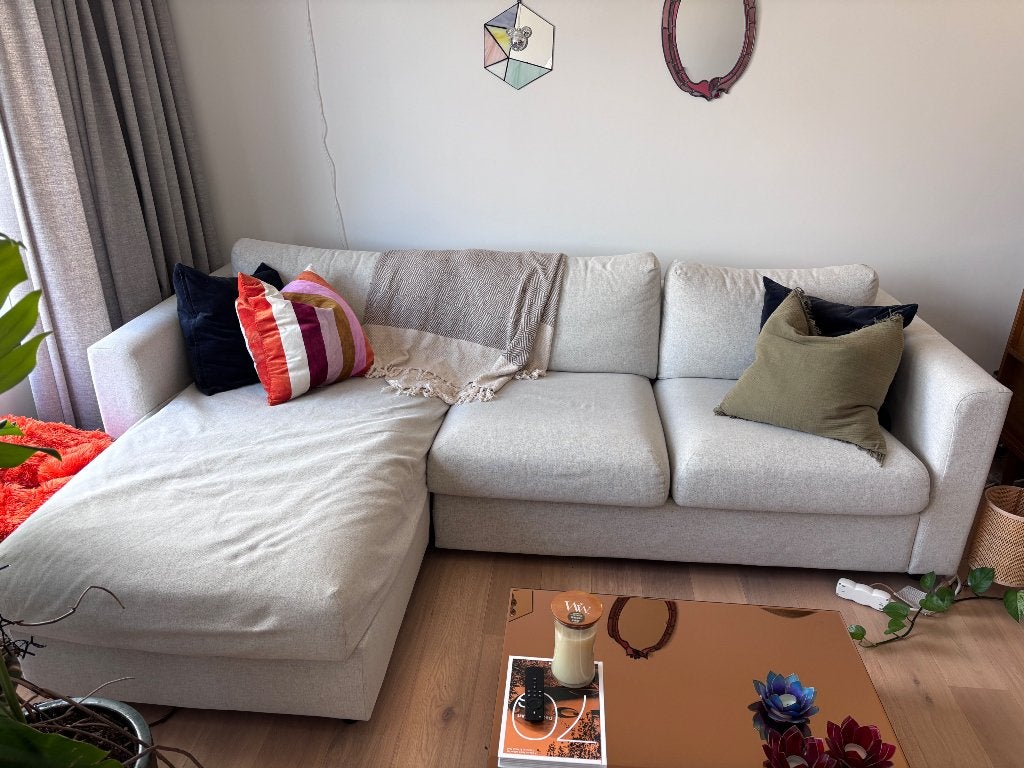Chaise de couleur claire avec chaise longue, 250 à 300 cm, Enlèvement, Utilisé, Modern