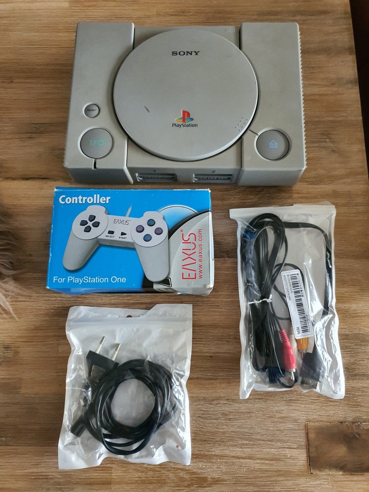 Sony playstaion 1, Enlèvement