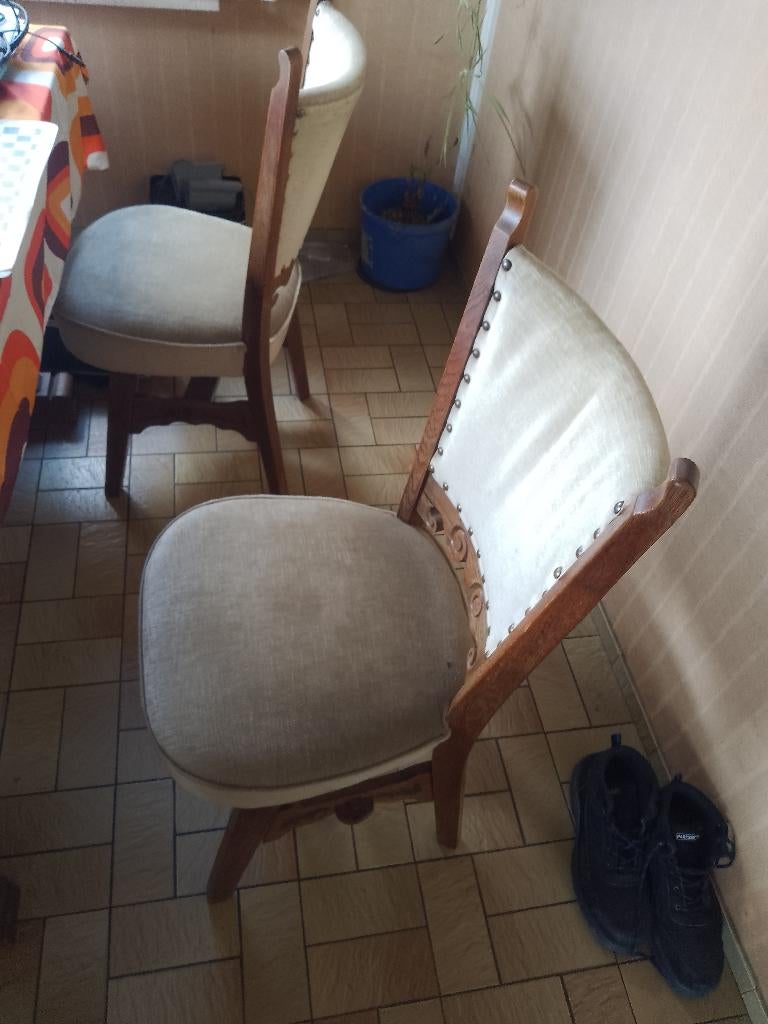 tafel te koop uitshuifbaar max 180cm, Ophalen of Verzenden