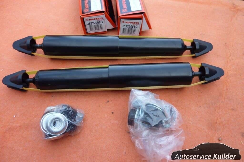 Set Schokdempers achterzijde Toyota Previa Nieuw Nipparts, -, -, Nieuw, Ophalen of Verzenden