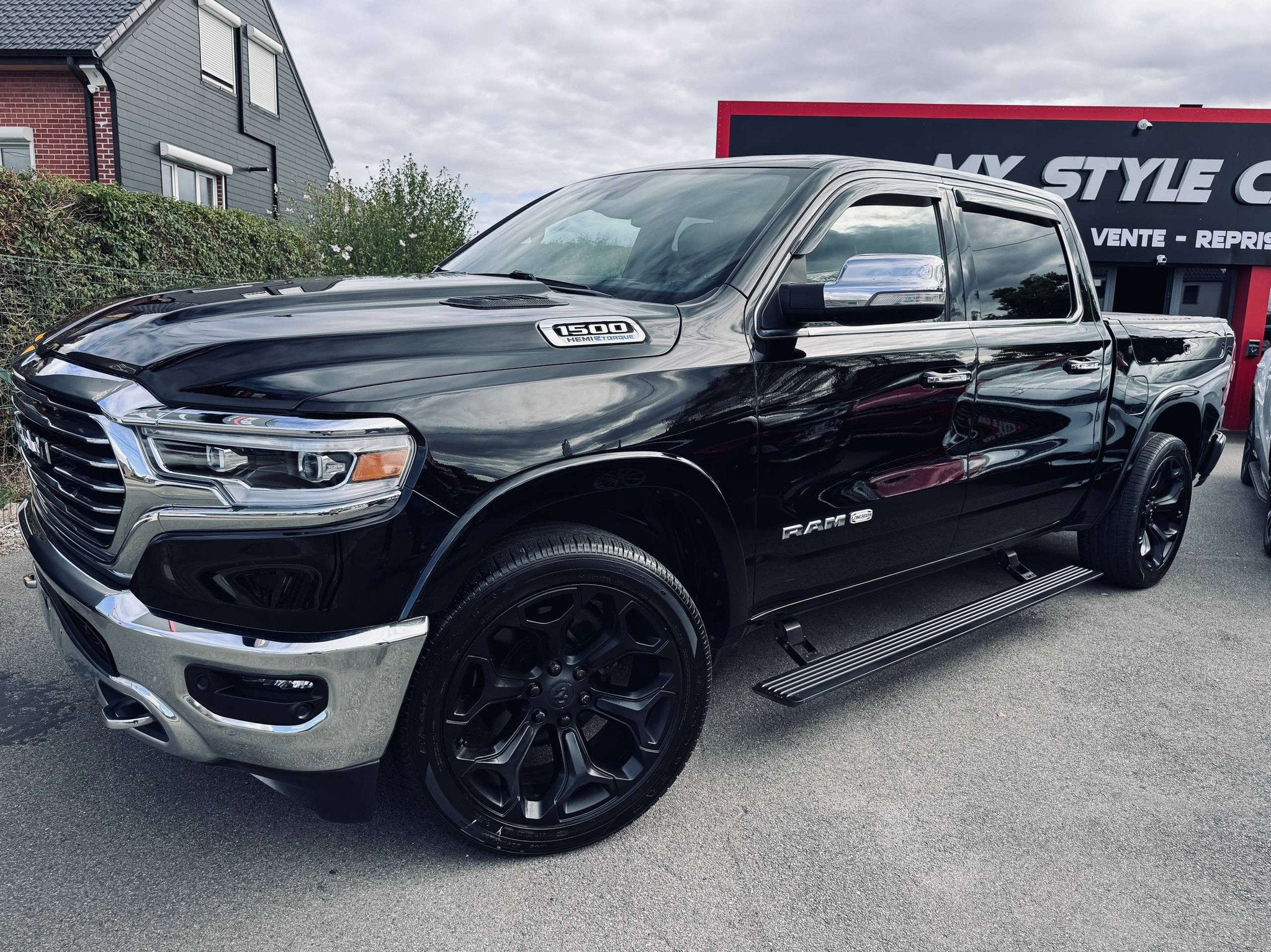 Dodge Ram 1500 LOngHorn edition, Full, Garantie 1 An, Autos, Cuir, Achat, 5 places, Automatique
