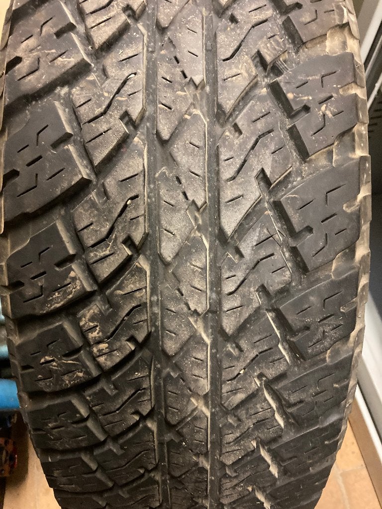 Bridgestone dueler 255 65r16 109s, Auto-onderdelen, Ophalen, Gebruikt, 255 mm, 16 inch