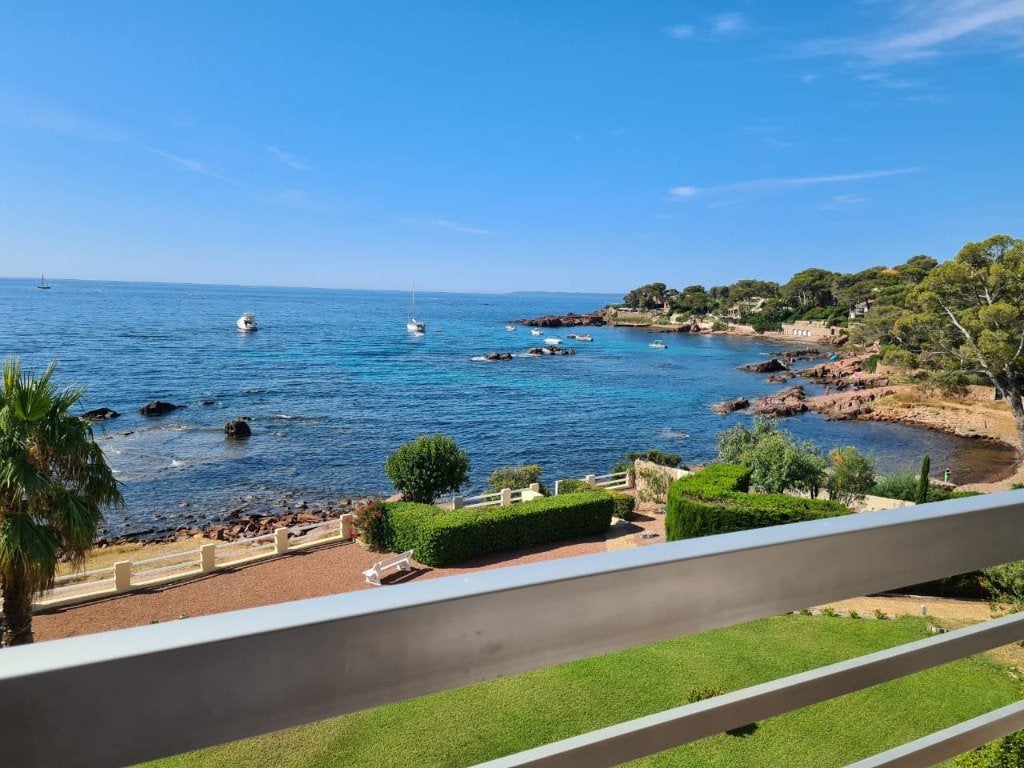 Saint Raphaël aan de rand van het water van 18 tot 25 juli, Eigenaar