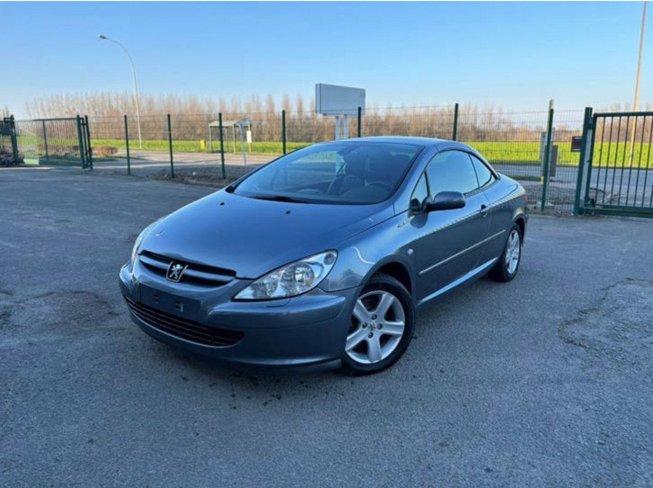 Peugeot 307 CC 2.0 essence Airco LEZ Ok, Autos, Rétroviseurs électriques, Argent ou Gris, Achat, Entreprise