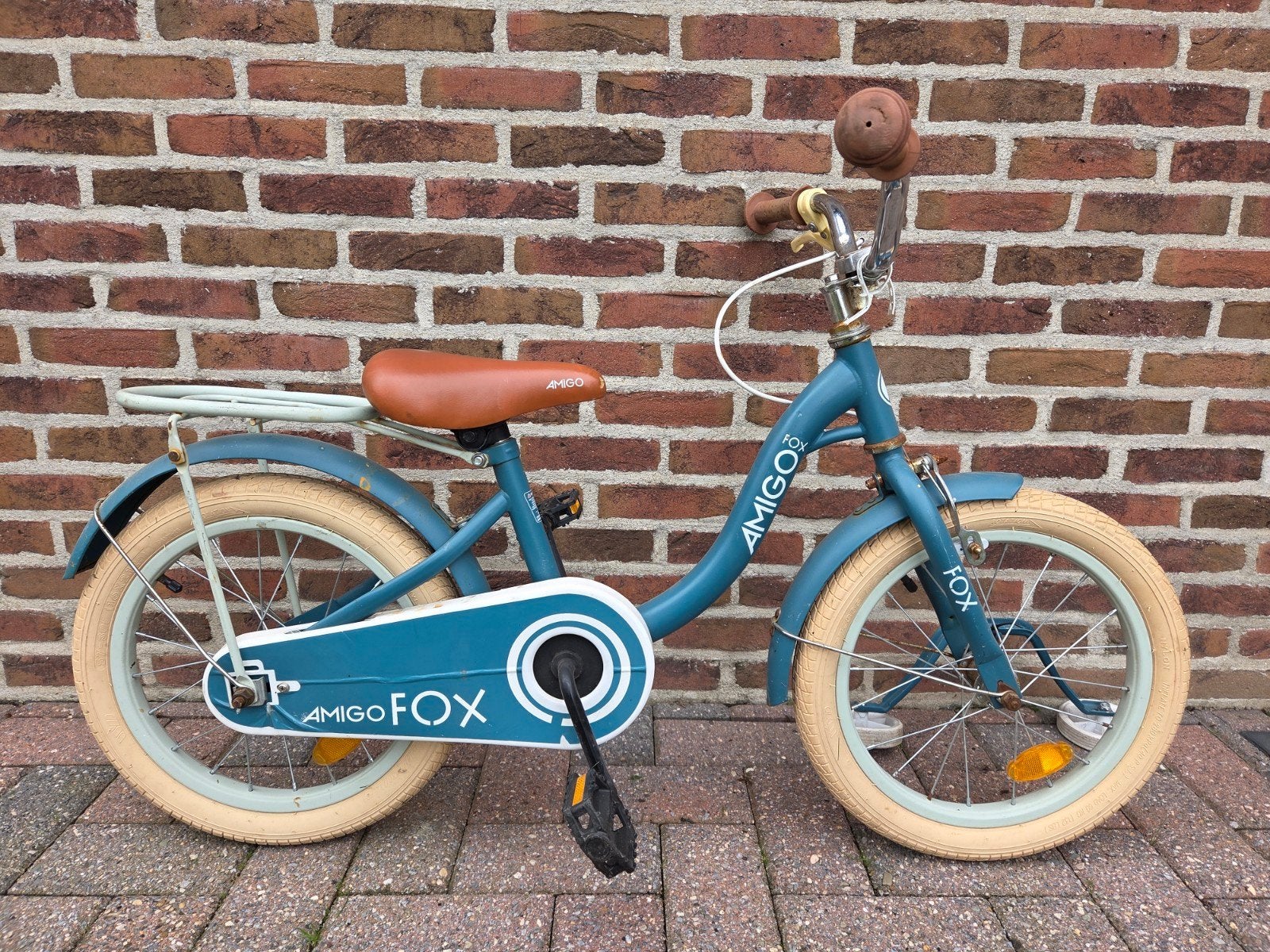 Fiets 16 inch Amigo, Fietsen en Brommers, Ophalen, Terugtraprem, Zijwieltjes, Amigo