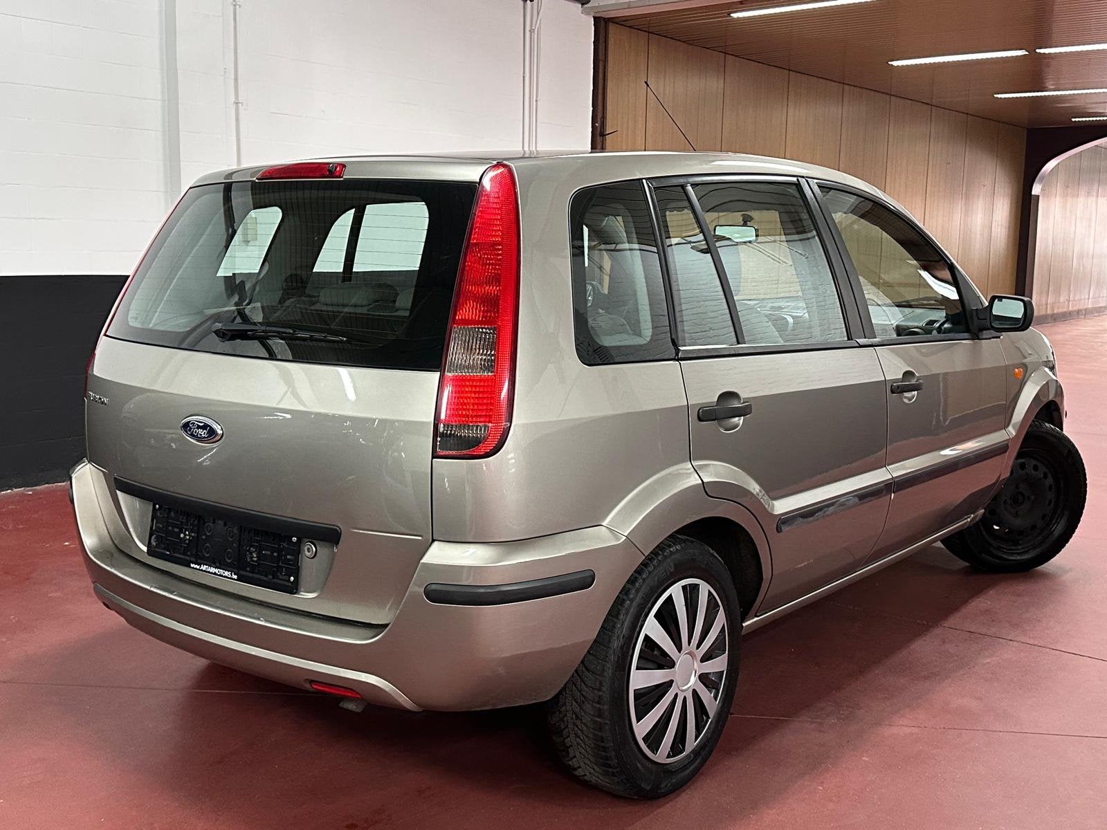 Ford Fusion 1.4i • Lez vrij • Gekeurd voor verkoop, Autos, Ford, Euro 5, Achat, Boîte manuelle, Radio