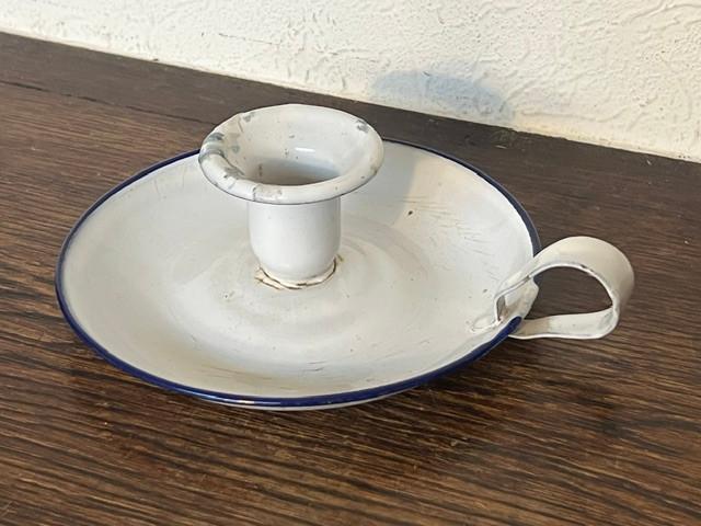 Kaarsepannetje (kandelaar) wit geëmailleerd metaal, Antiek en Kunst, Ophalen