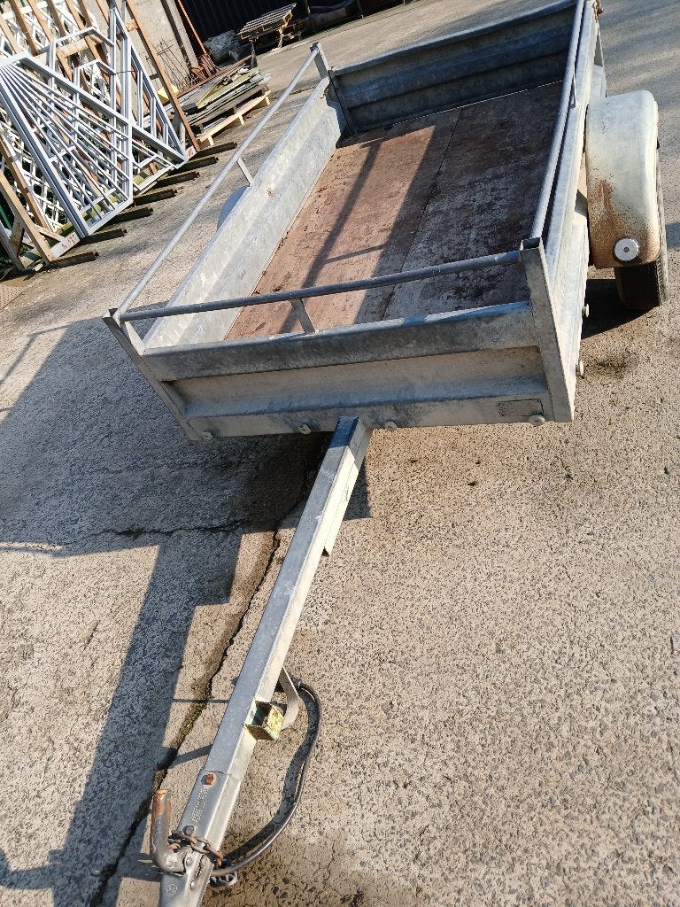 aanhangwagen, Ophalen, Gebruikt