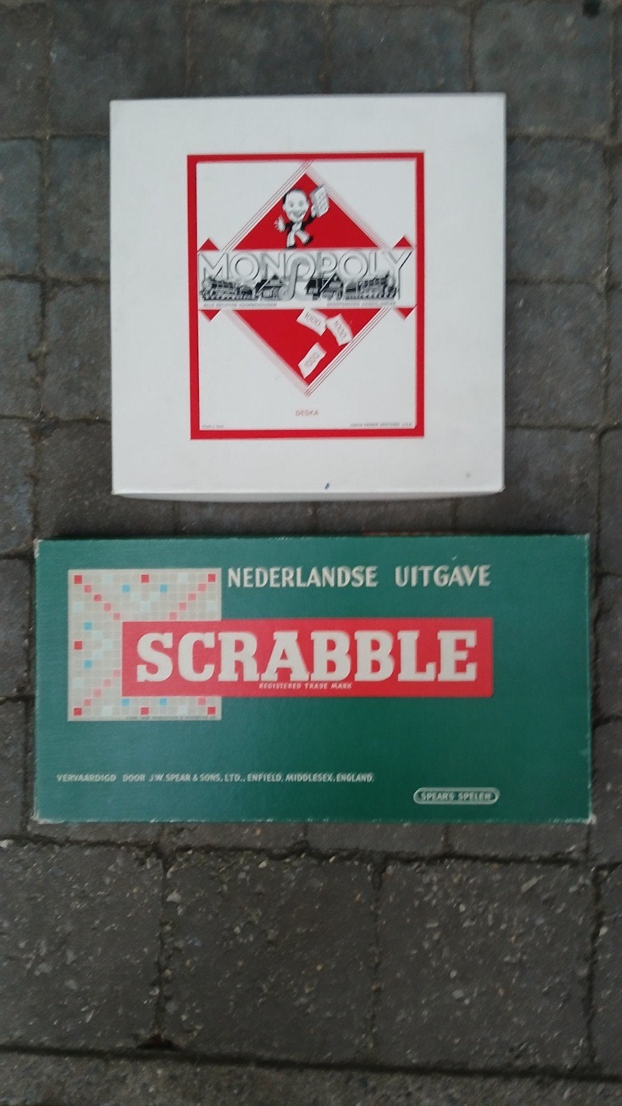 Scrabble en monopoly, Enlèvement ou Envoi