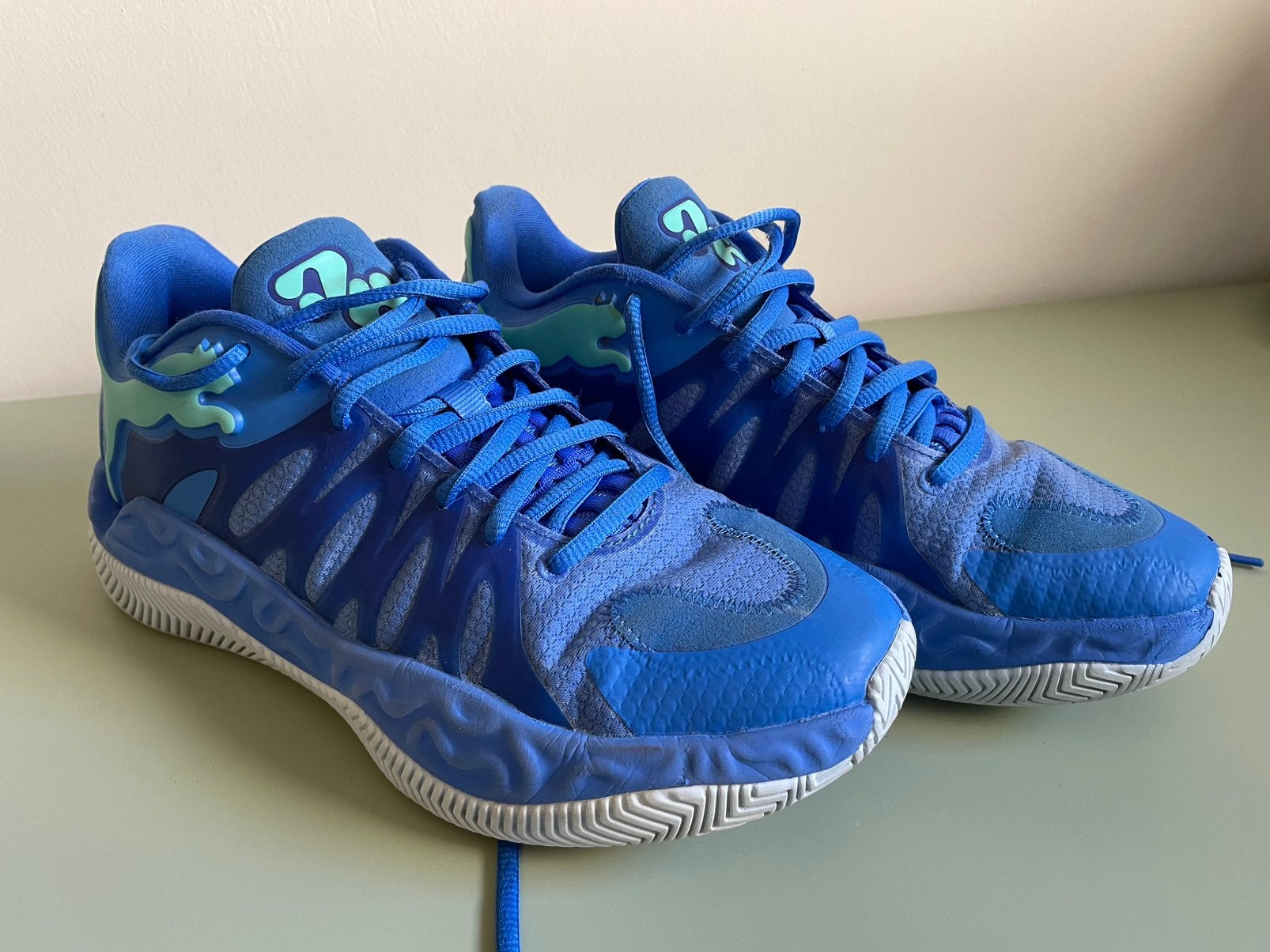 Basketbalschoenen Puma maat 39, Sport en Fitness, Ophalen, Gebruikt, Schoenen