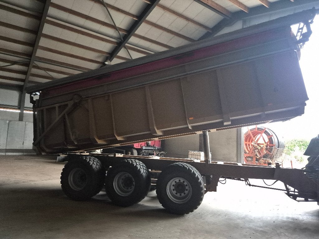 Kipwagen/wipkar, Enlèvement