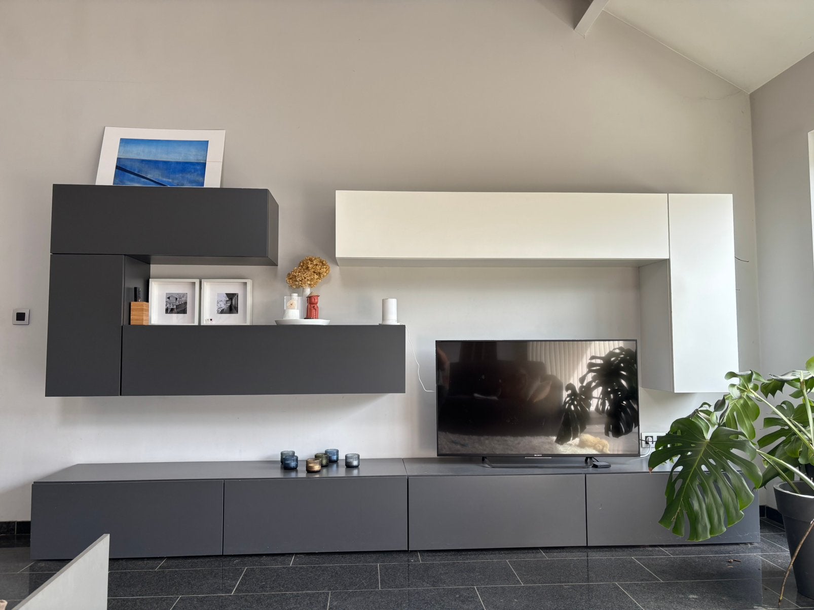 Modern, zeer kwaliteisvol tv-meubel met veel opbergruimte, Ophalen, Gebruikt