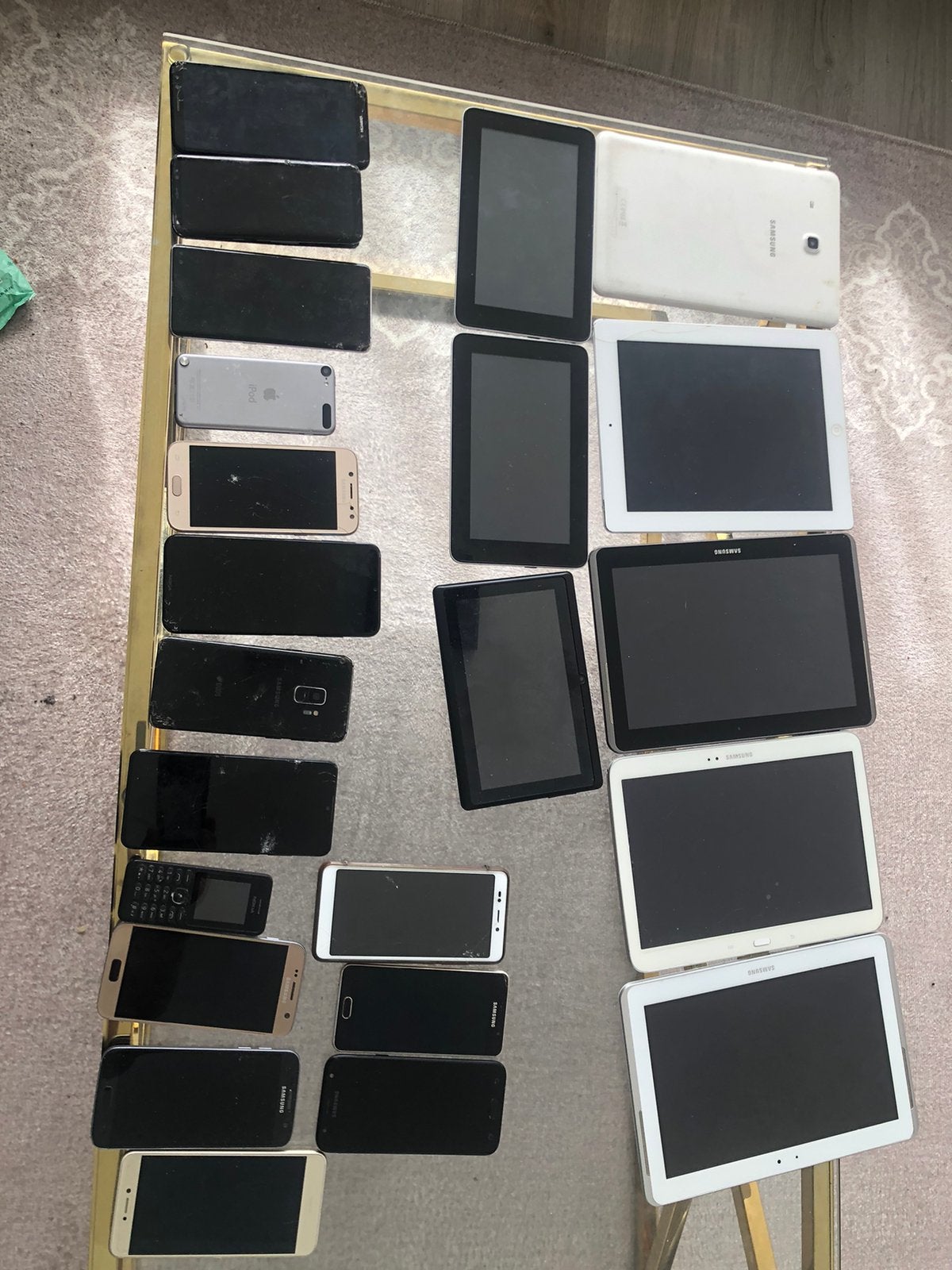 Groot lot 22 stuks - Samsung telefoons + Samsung tablets, Enlèvement, Comme neuf, Nokia