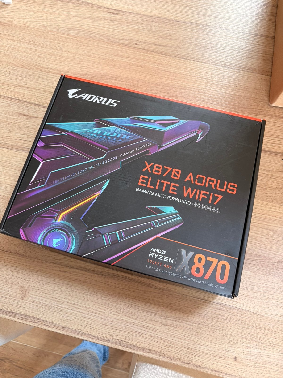 AORUS X870 ELITE WIFI7, Computers en Software, Ophalen, Zo goed als nieuw, AMD, DDR5