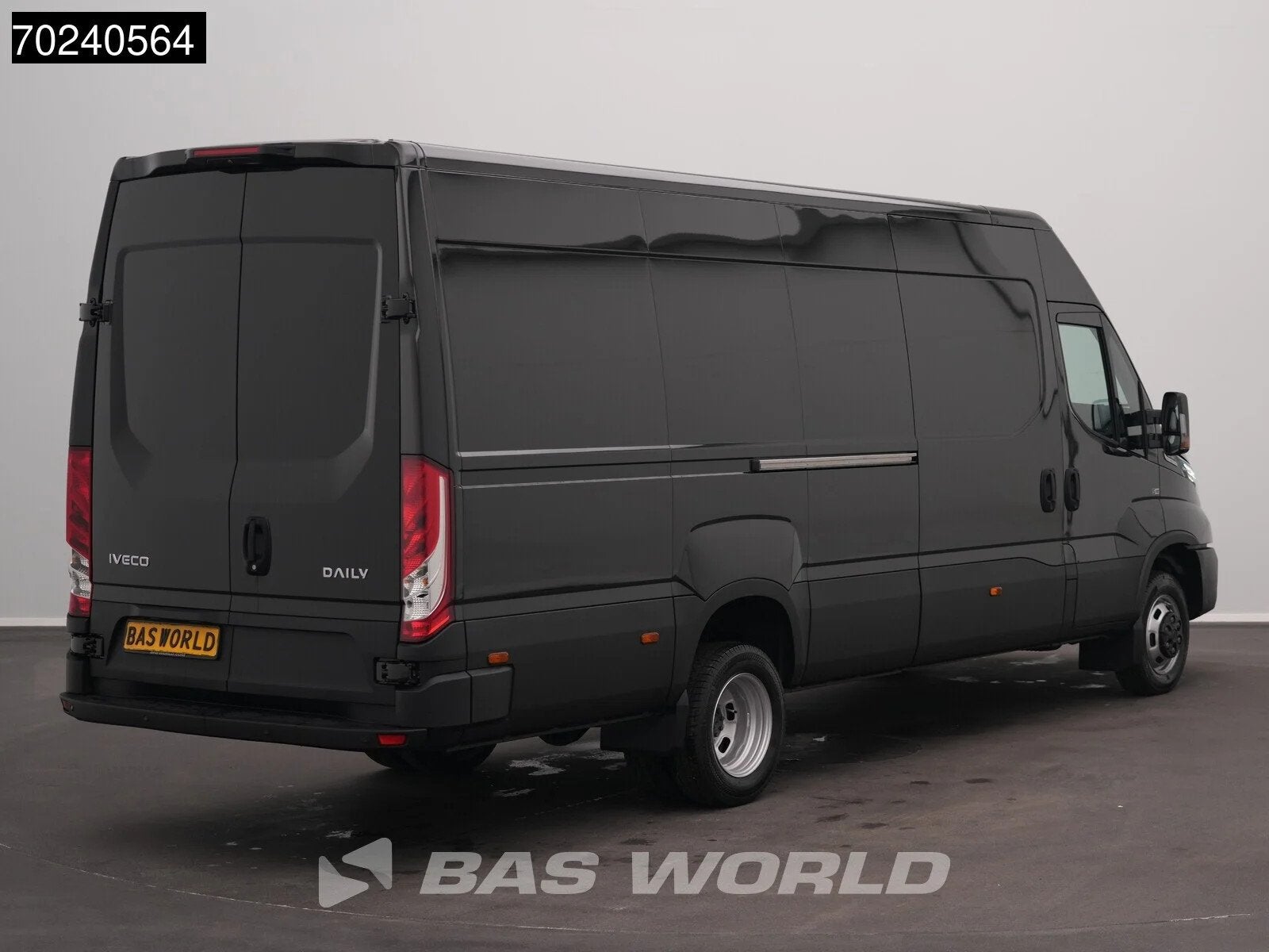 Iveco Daily 35C18 BPM VRIJ! 3.0L Automaat L3H2 180PK Dubbell, Auto's, Automaat, Stof, Euro 6, 4 cilinders