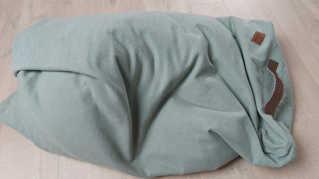 Nobodinoz zitzak, Enlèvement, Pouf