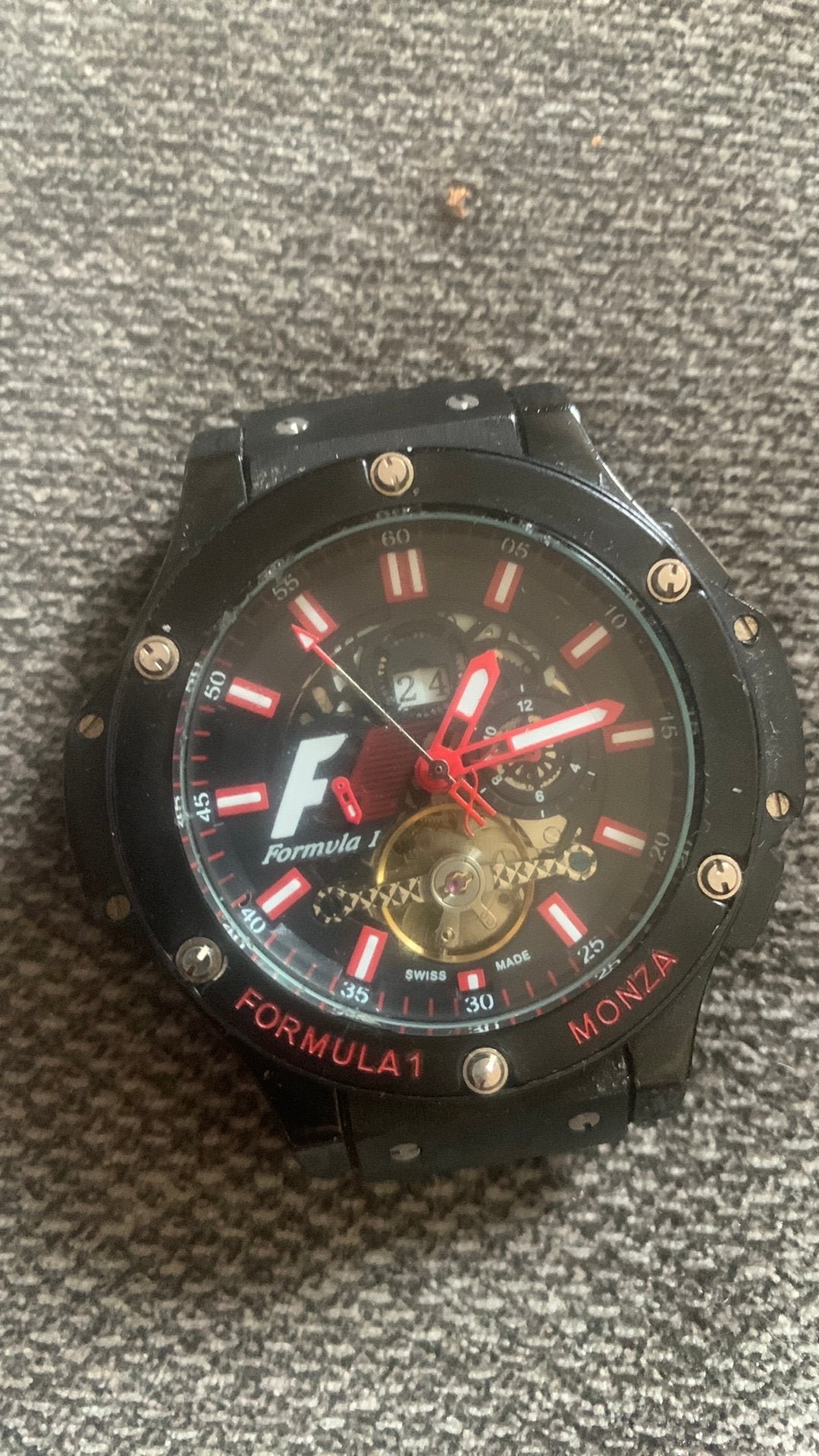 Montre Hublot F1 #093 /500 édition spéciale, Enlèvement