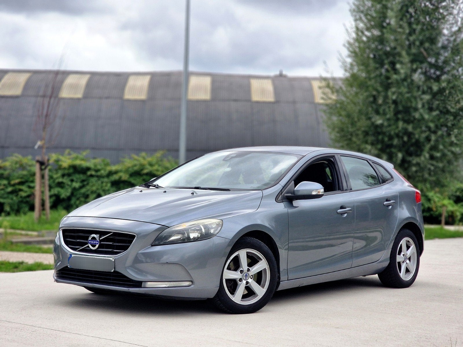 Volvo V40 D2 1.6 Diesel Au Ford Focus – 10/2020 – 120 PK, Auto's, Automaat, Euro 5, 1600 cc, Bedrijf