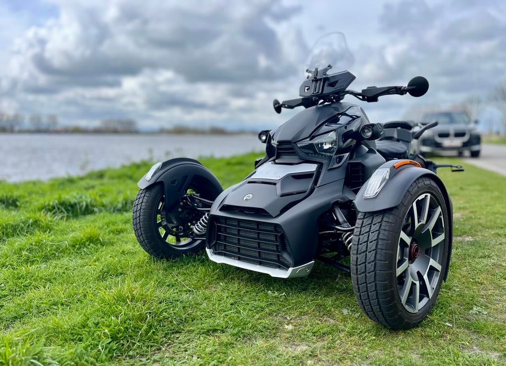 Moto trike BRP Can-Am F3MB Ryker AR 900 ACE 21 INT zwart, Motoren, Quads en Trikes, 899 cc, 3 cilinders, Meer dan 35 kW