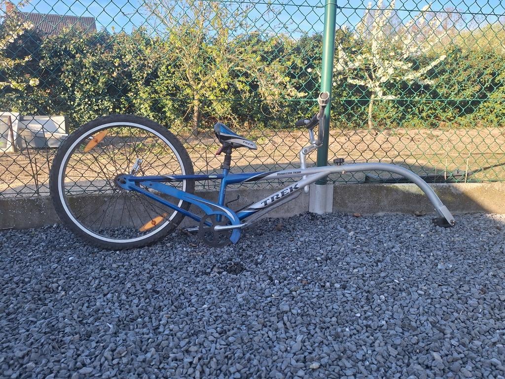 TREK aanhangfiets, Fietsen en Brommers, Ophalen, Zo goed als nieuw, Aanhangfiets, Trek