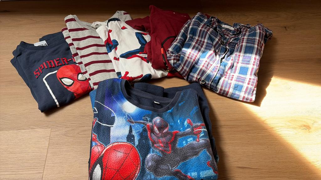 Set lange mouw - fleece pyjama mt 128, Kinderen en Baby's, Ophalen of Verzenden, Zo goed als nieuw, Maat 128