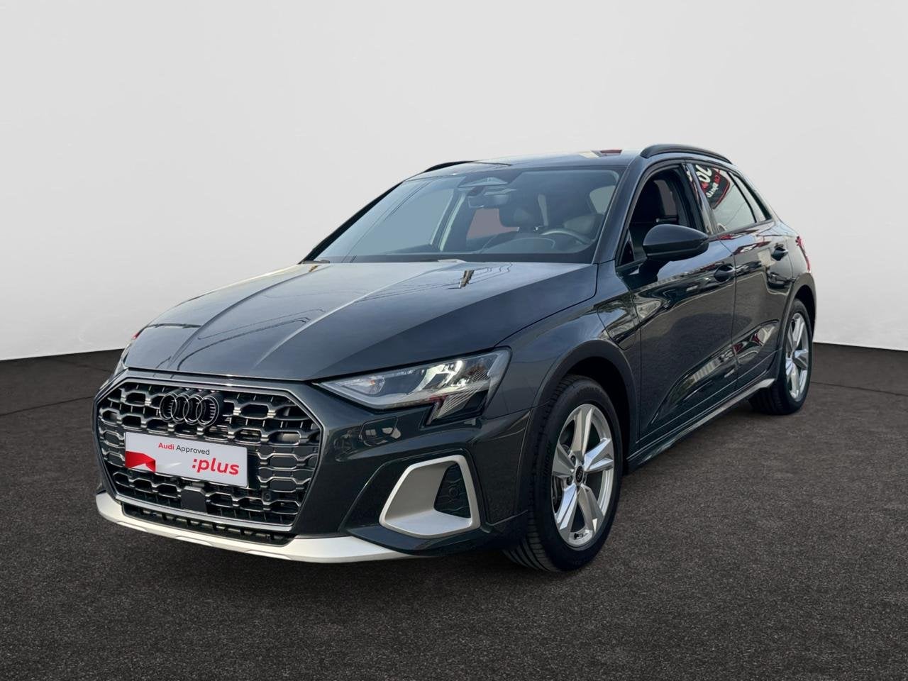 Audi A3 Allstreet PHEV 40 TFSIe S tronic (150 kW), Auto's, Automaat, https://public.car-pass.be/vhr/ecb9a598-a829-48c9-b53c-f9137ee1db17