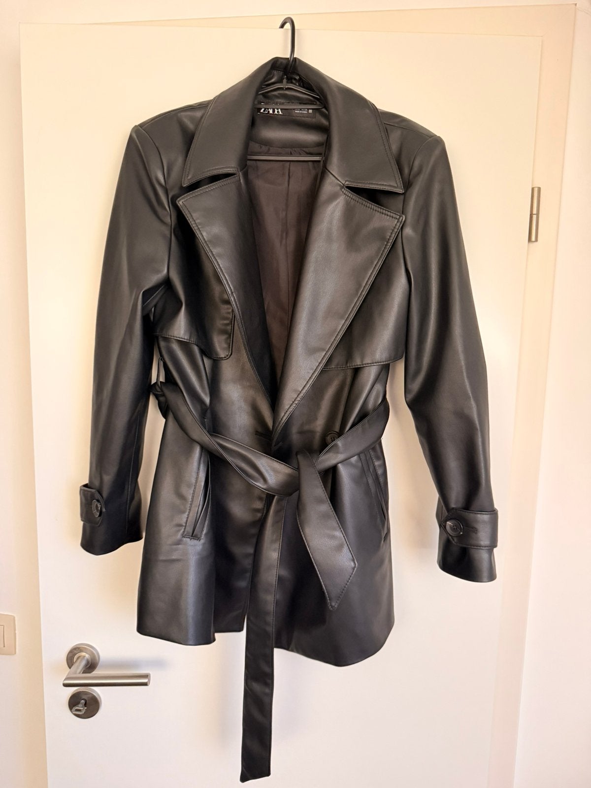 trench similicuir zara m, Vêtements | Femmes, Vestes | Été, Enlèvement ou Envoi, Neuf