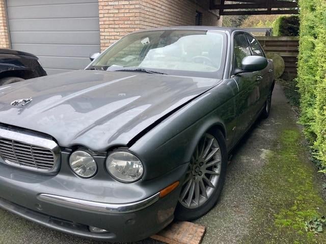 Jaguar XJ pour pièce, Cuir, Argent ou Gris, Achat, XJ