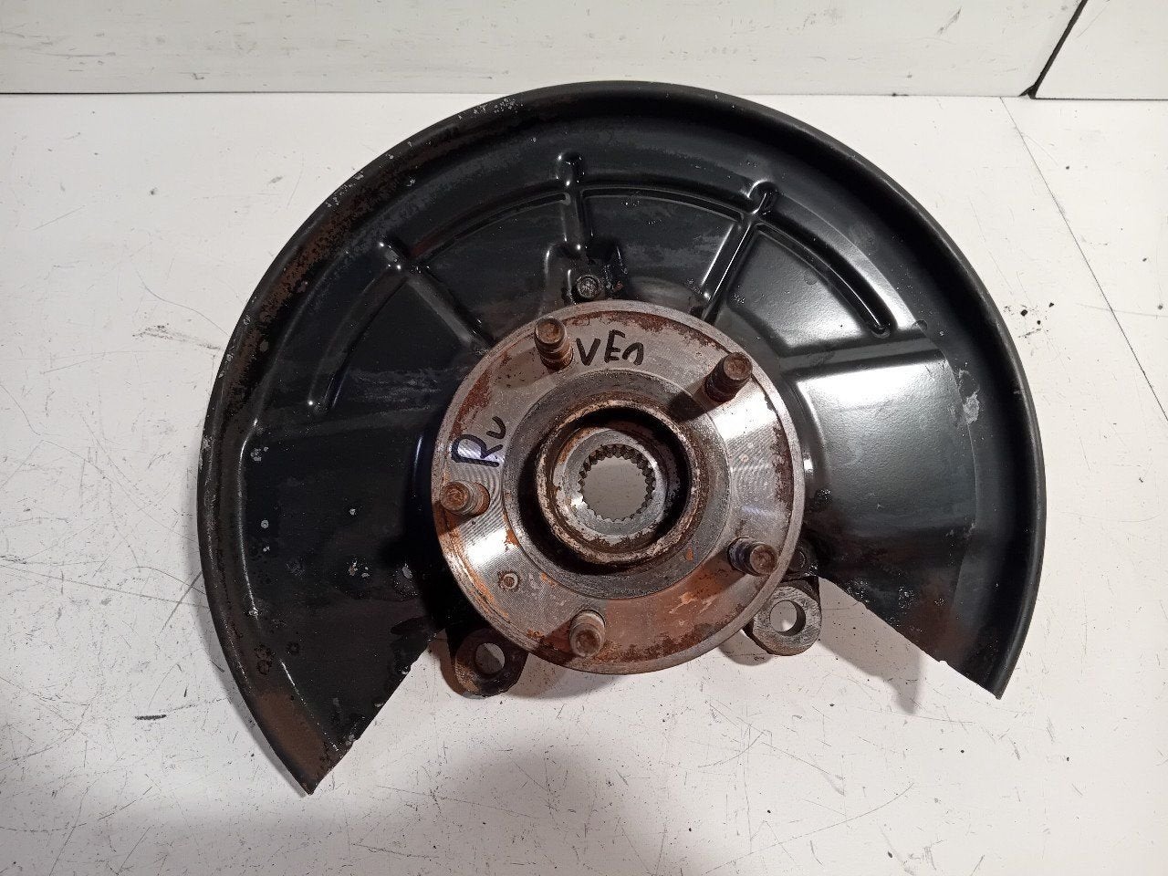 Wielnaaf rechts voor Opel Mokka, Onderdelen@venauto.nl, Van der Ven Autorecycling B.V., Ettenseweg 76, 4706 PB Roosendaal, The Netherlands