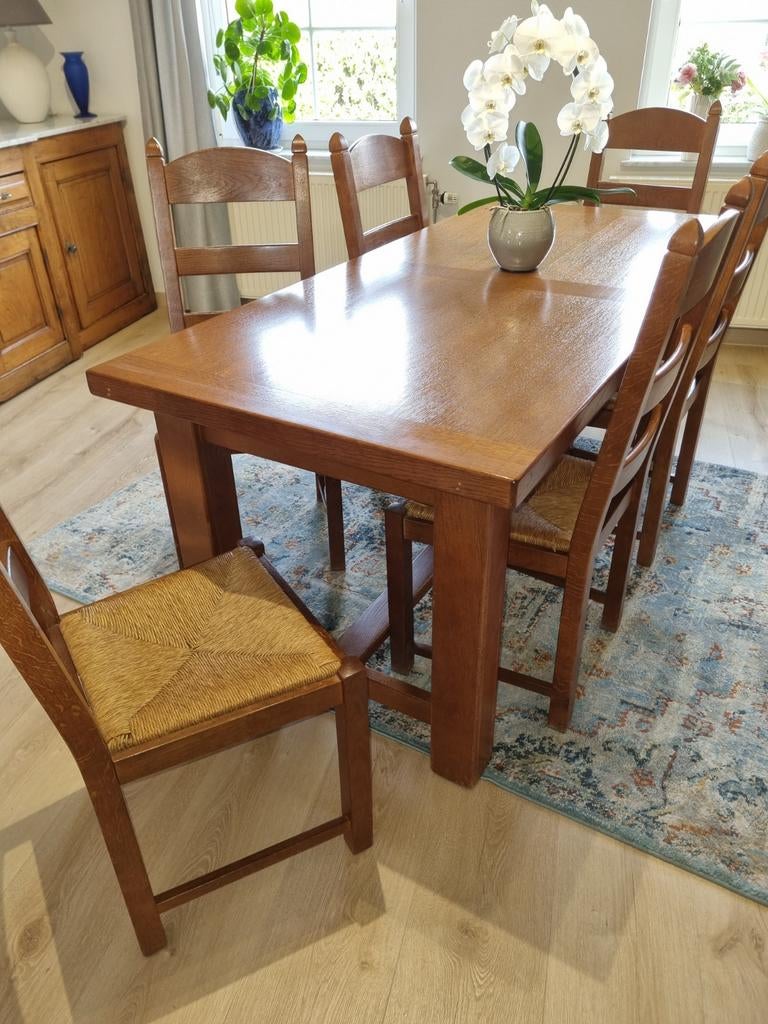 Table et 6 chaises état impeccable toujours été protégée, Maison & Meubles, Salles à manger complètes, Enlèvement, Comme neuf